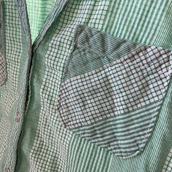 Woolrich spring green plaid sleeveless button down - Picture 6 of 9